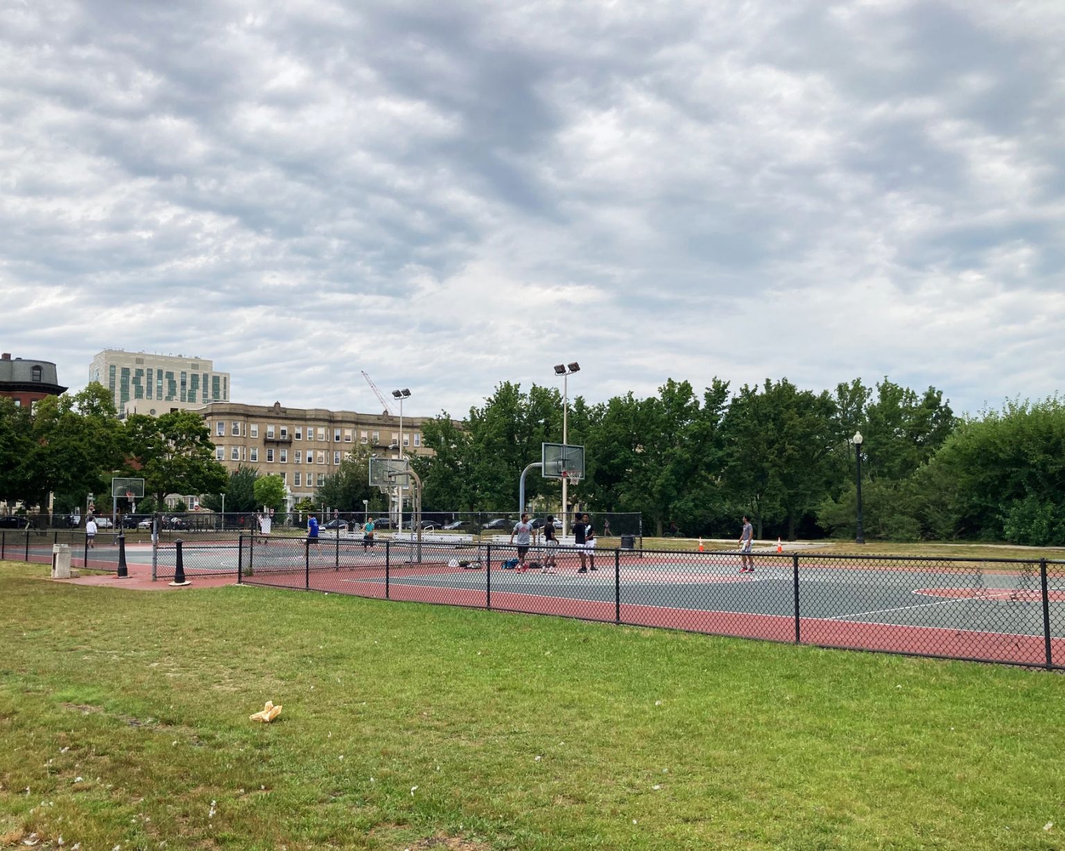 Find Basketball Courts in Boston