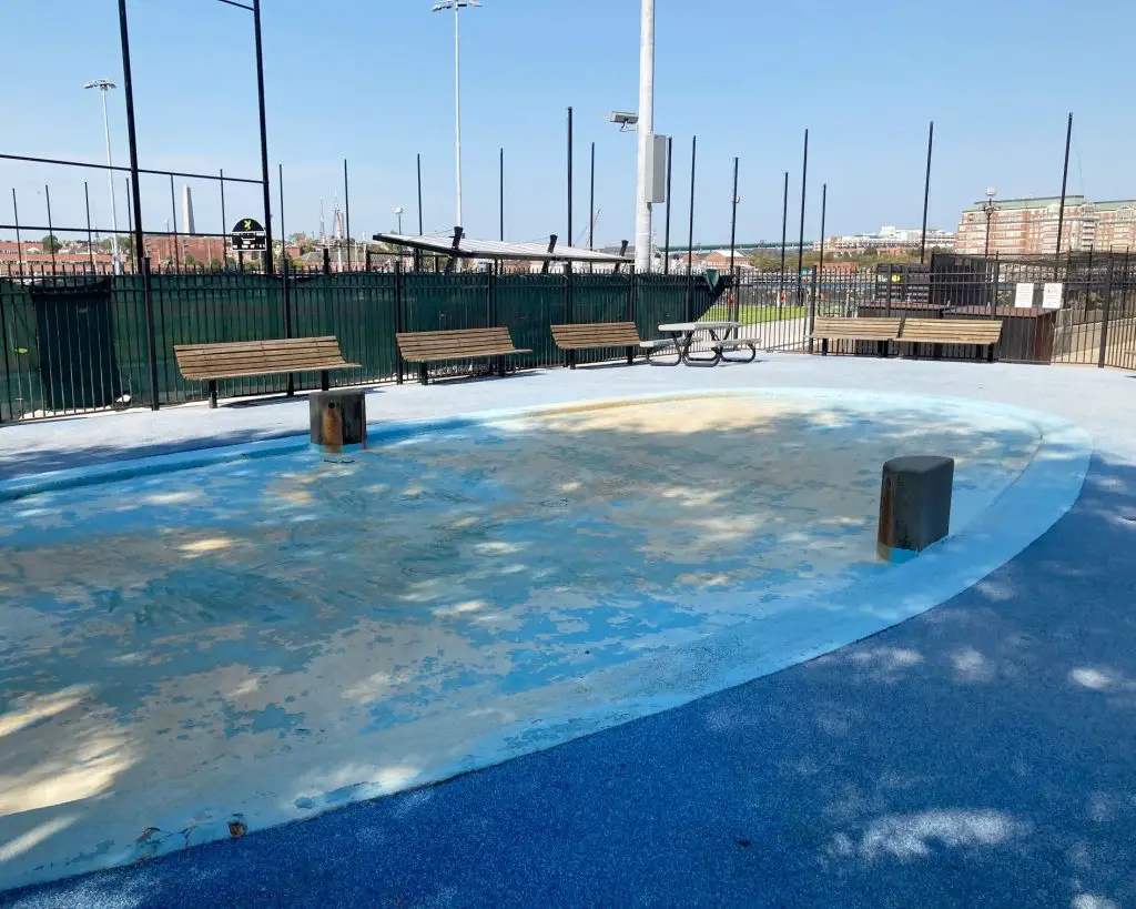 langone park wading pool