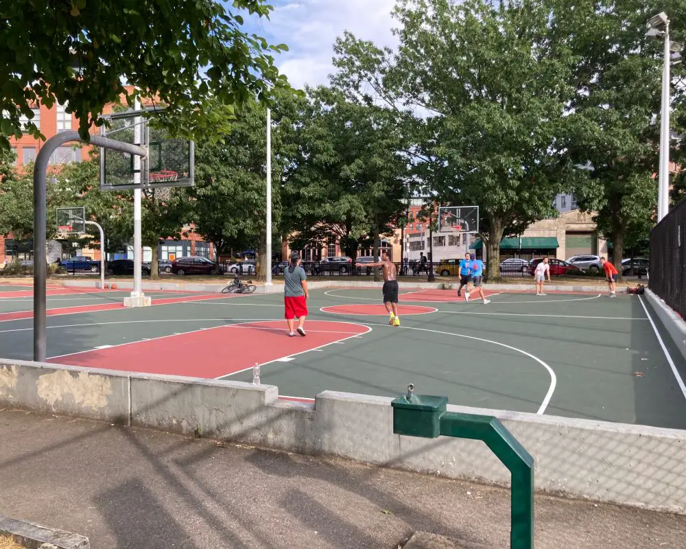 peters-park-south-end-basketball